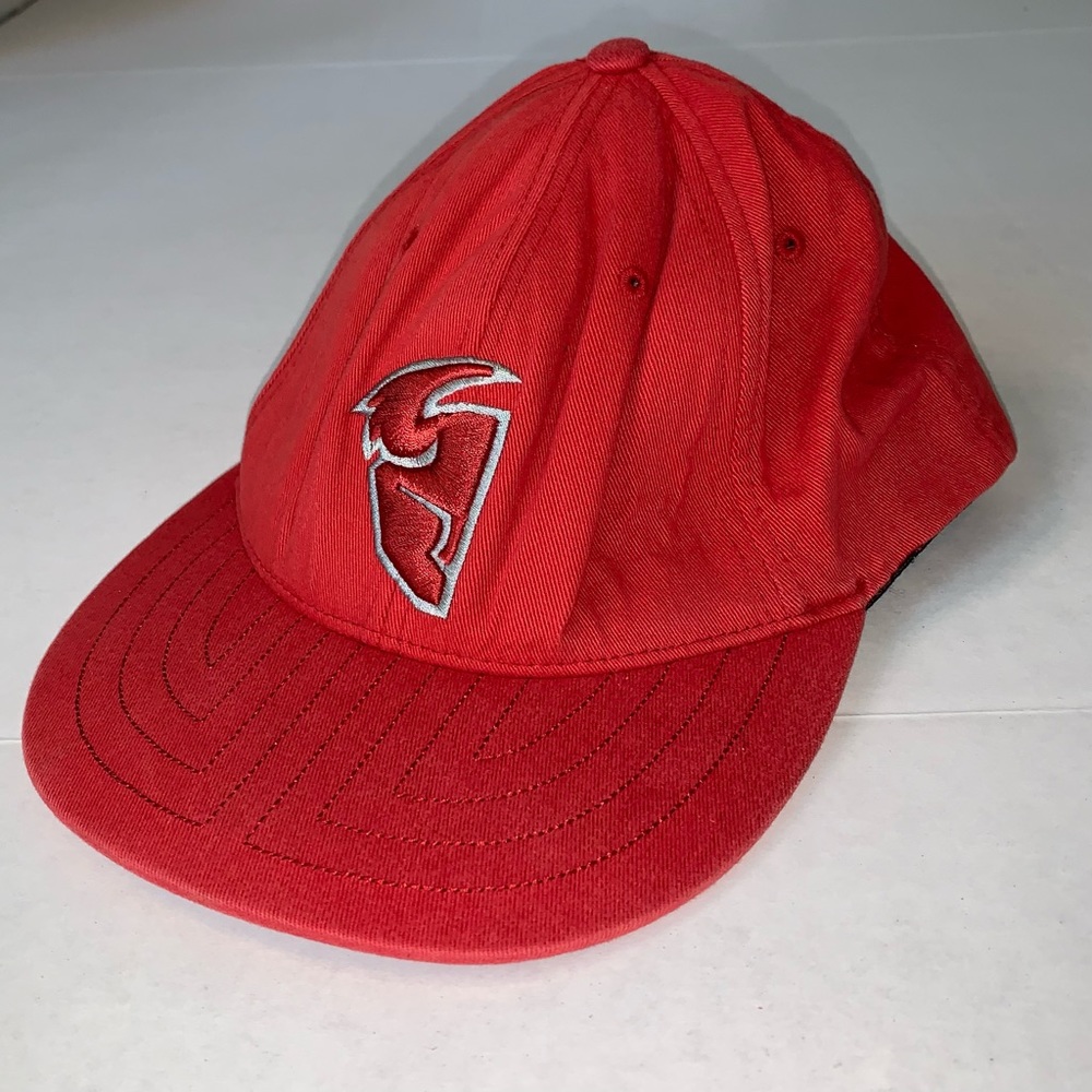 Like-new Thor racing gear Flexfit red cap